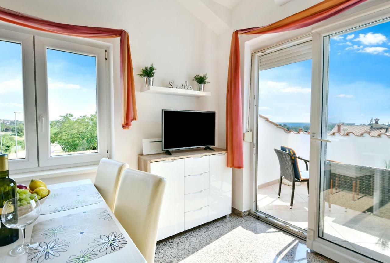 Apartman Del Mar Lejlighed Poreč Eksteriør billede